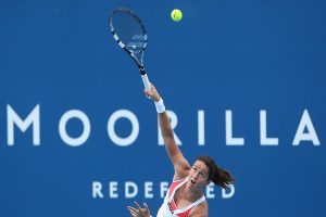 HOBART, AUSTRALIA - JANUARY 04:  Lara Arruabarrena of Spain serves in her qualifying singles match against Sally Peers of Australia during day one of the Hobart International at Domain Tennis Centre on January 4, 2013 in Hobart, Australia.  (Photo by Mark Metcalfe/Getty Images)