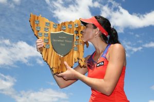 World no.58 Garbine Muguruza kisses her trophy. Picture: Getty Images