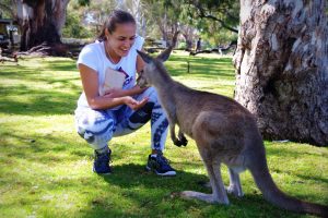 Monica Puig meets local wildlife
