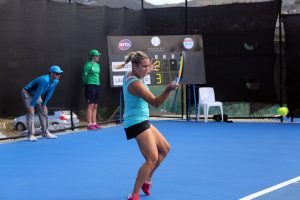 Laura Pous Tio strikes a winner during her round one win. Picture: Kaytie Olsen